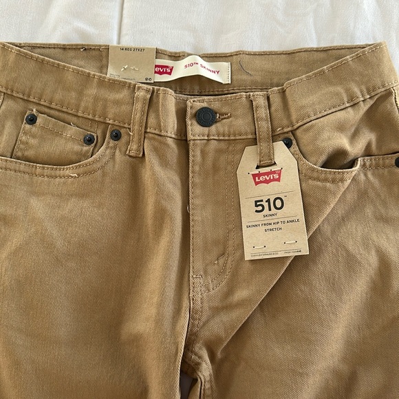 Brand New Boys Levi’s 510 Jeans Skinny from hip to ankle stretch - Picture 2 of 4